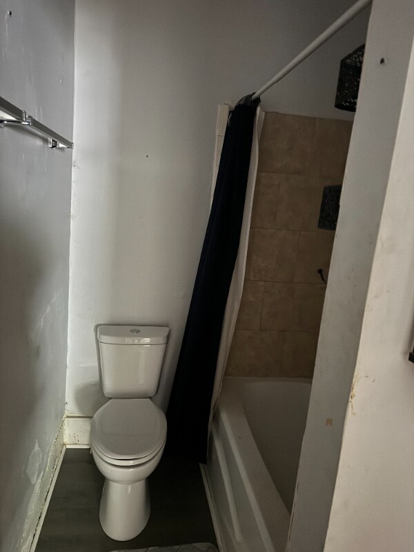 Building Photo - 6585 Voorhees Rd