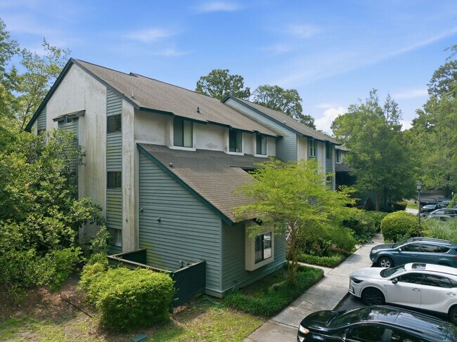 Building Photo - 1161 Shadow Lake Cir