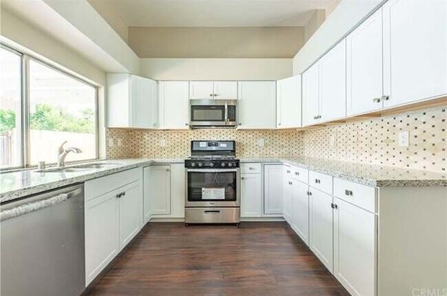 Building Photo - 14304 Culiacan Ave