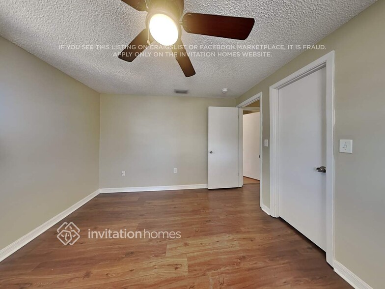 Building Photo - 311 48th St Ct W