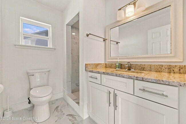Building Photo - 215 Pelican Dr