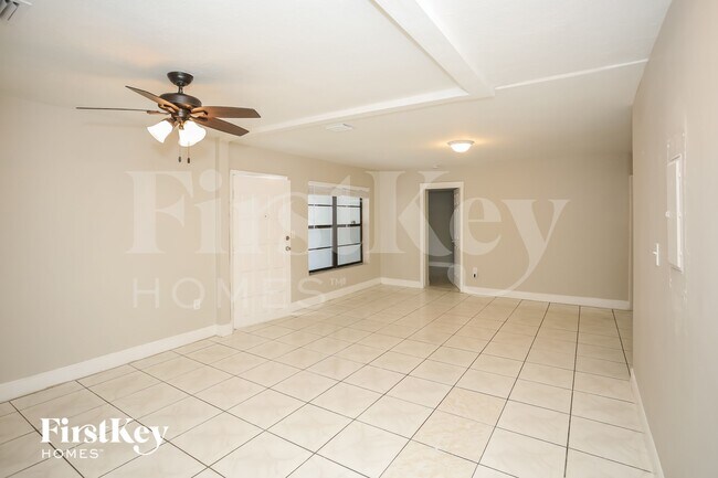 Building Photo - 1155 NW 127th St