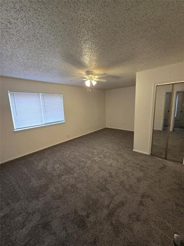 Building Photo - 1402 Frio Ln