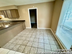 Building Photo - 146 Stapleton St