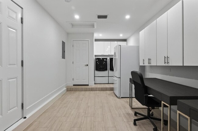 Building Photo - 1271 SW 85th Terrace