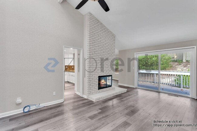 Building Photo - 135 Southwind Dr