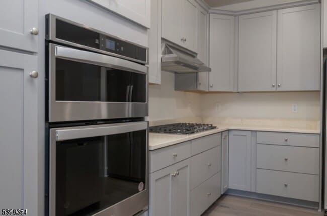 Building Photo - 2 Vanderbilt Blvd