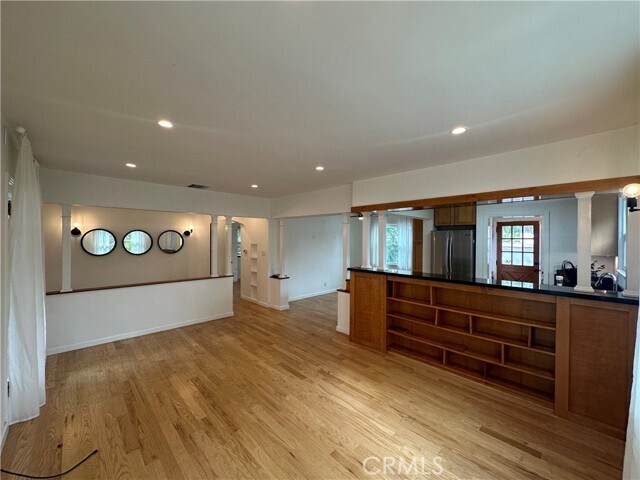 Building Photo - 908 Parkman Ave