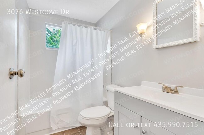Building Photo - 3076 Westcove Dr