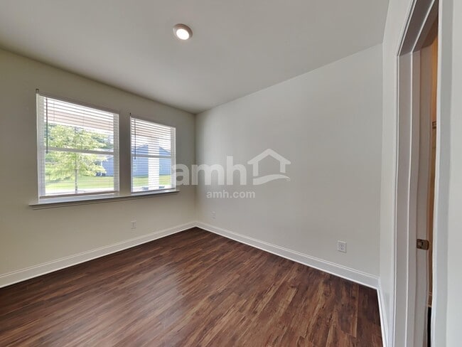 Building Photo - 608 Alcovy Walk Dr