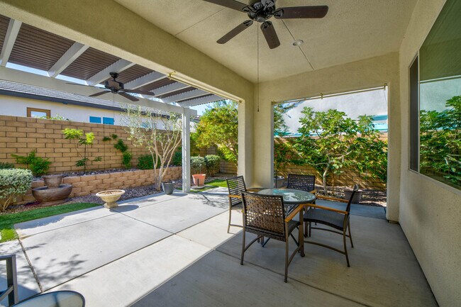 Building Photo - 78863 Amare Way