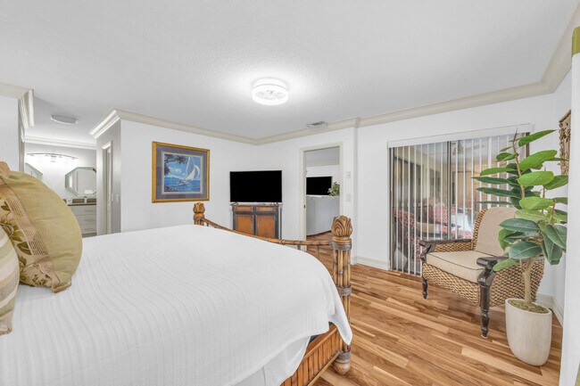 Building Photo - 25 SE Turtle Creek Dr