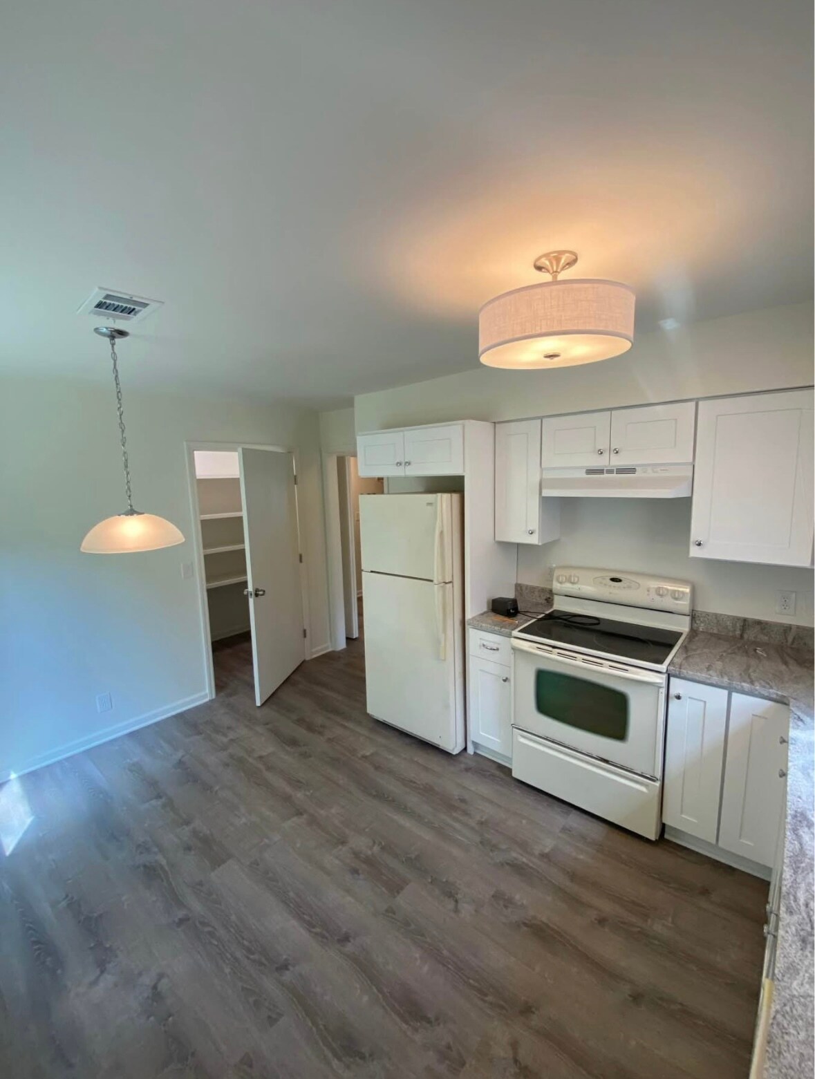 Building Photo - 4820 Catskill Dr