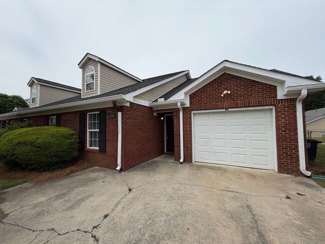 Building Photo - 46/48 Widgeon Way