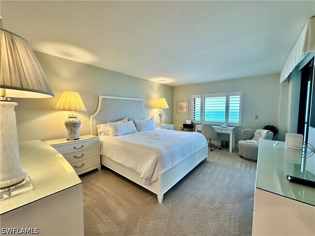 Building Photo - 10951 Gulf Shore Dr