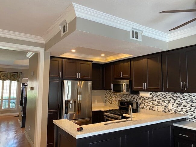 Building Photo - Welcome to the beautiful neighborhood of W...