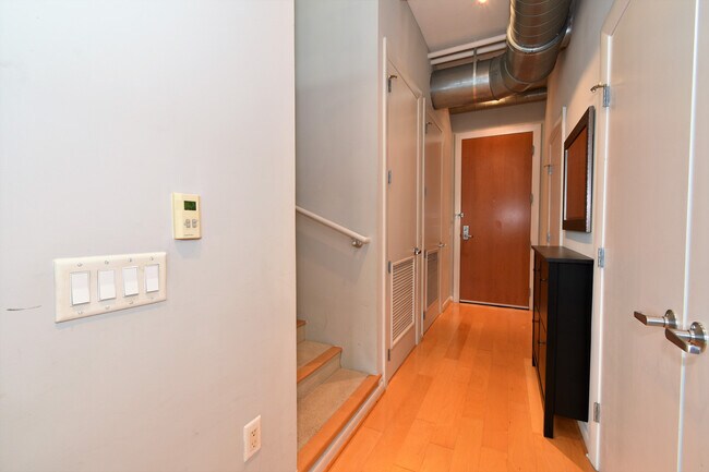 Building Photo - Incredible 11th Floor 2BR/2BA Condo Blocks from the Metro in Vibrant Mount Vernon Triangle!
