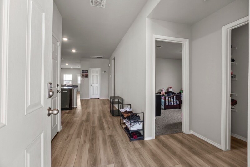 Building Photo - 8507 Brahma Plns Rd