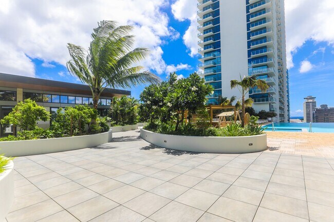 Building Photo - The Park on Keeaumoku - largest 2-bedroom residence offering 1,074 square feet of interior living...