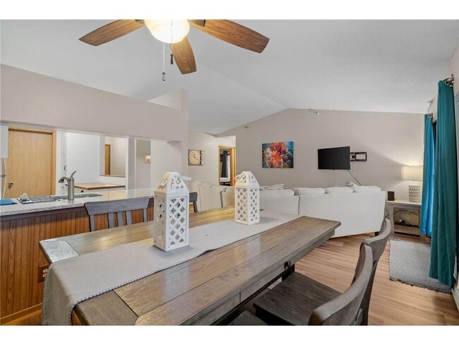 Building Photo - 4151 Boone Ave N