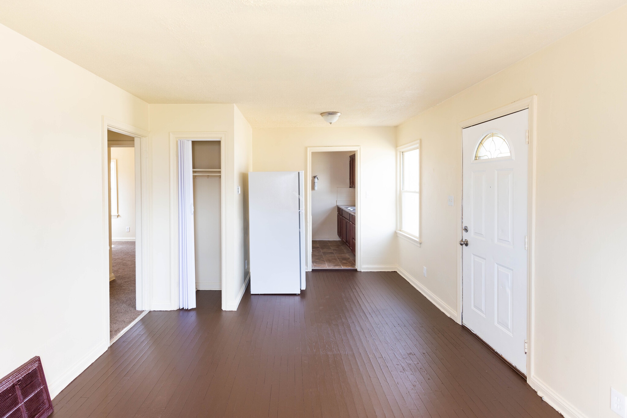 Building Photo - 808 Seward Ave