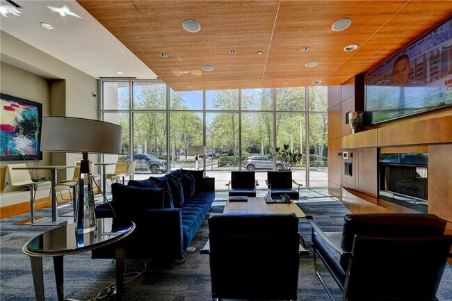 Building Photo - 3324 Peachtree Rd