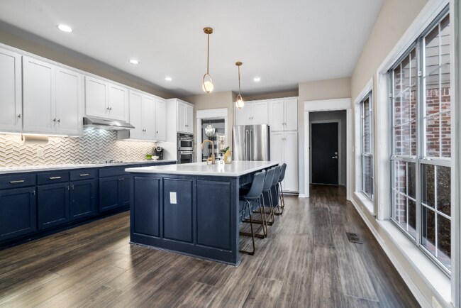 Building Photo - 5209 E 86th St