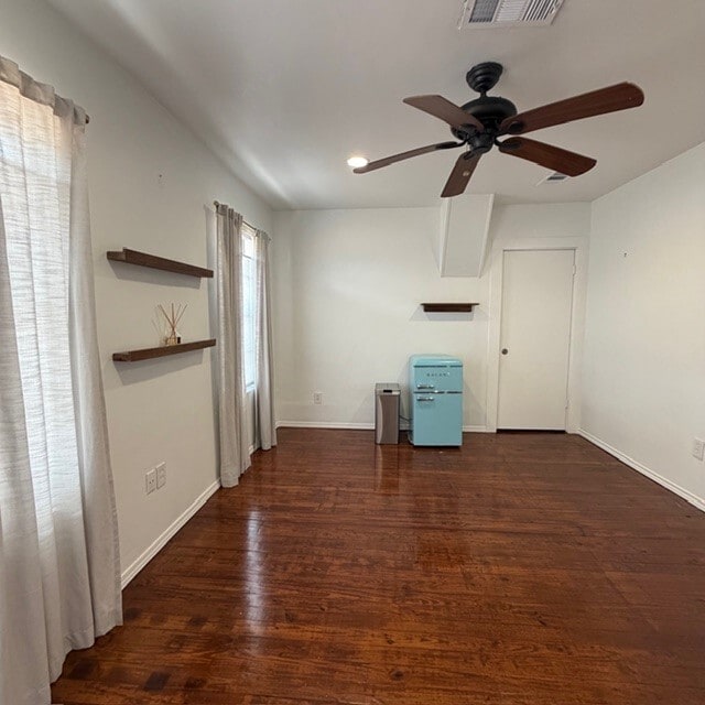 Building Photo - 520 W 14th St