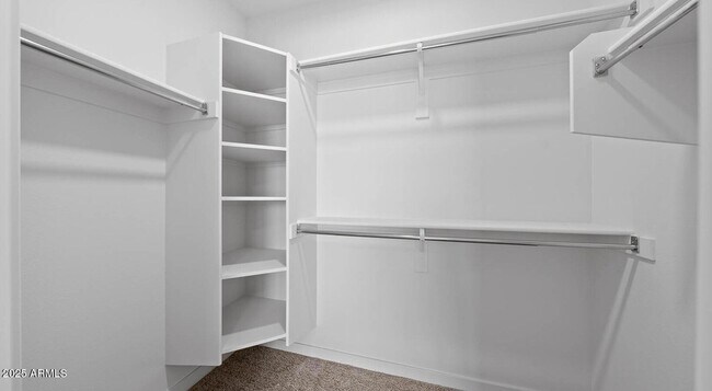 Building Photo - 5885 S 32nd St