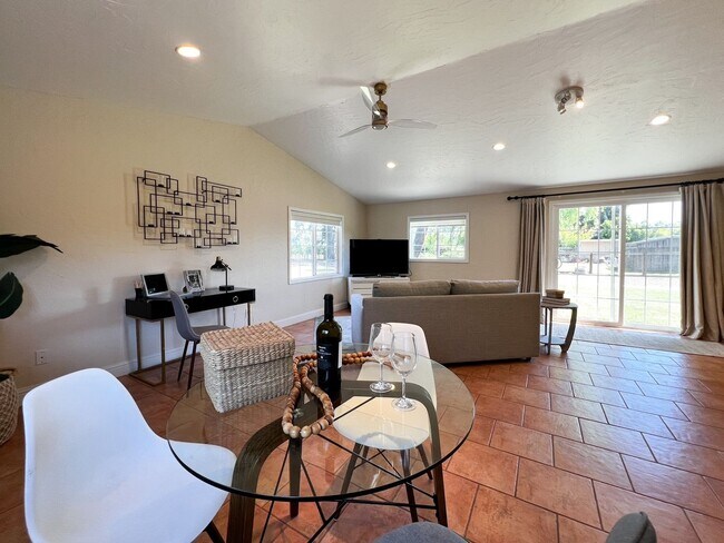 Building Photo - Wine Country Retreat with Guest Cottage & Vineyard Views