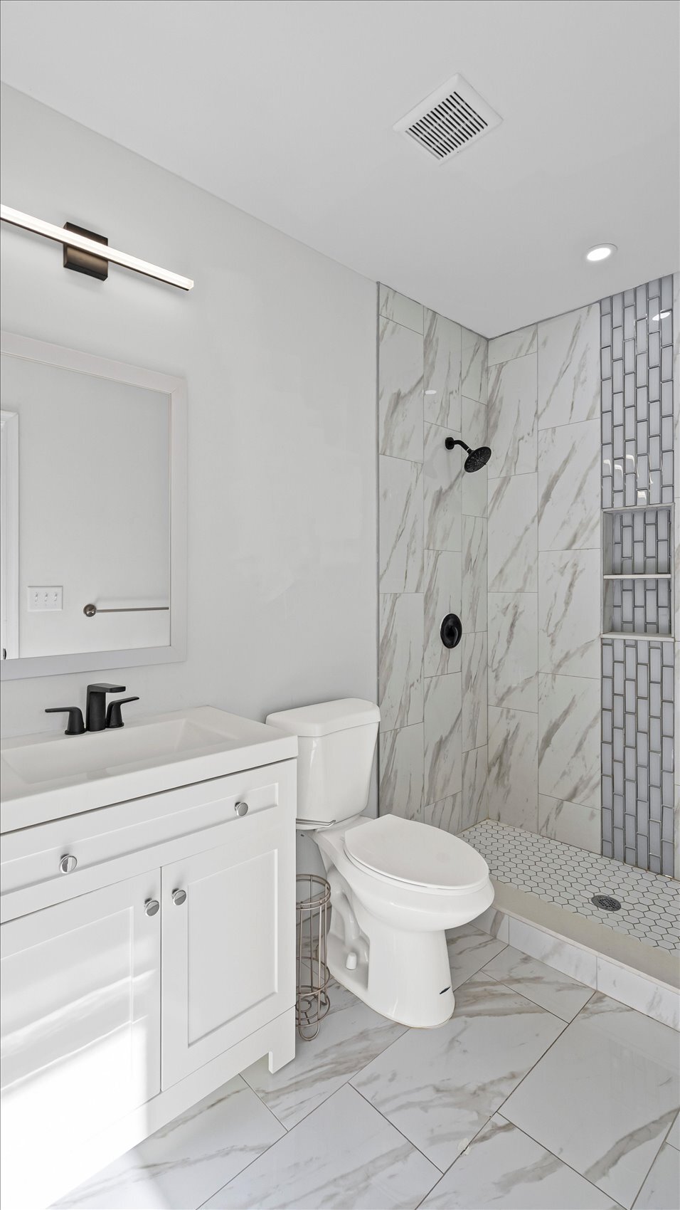 Building Photo - 2308 Druid Park Dr