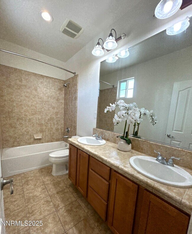 Building Photo - 7150 Provence Cir