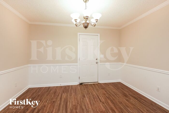 Building Photo - 1296 N Hampton Dr