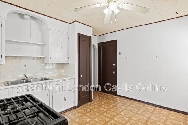 Building Photo - 3406-3408 Keokuk St