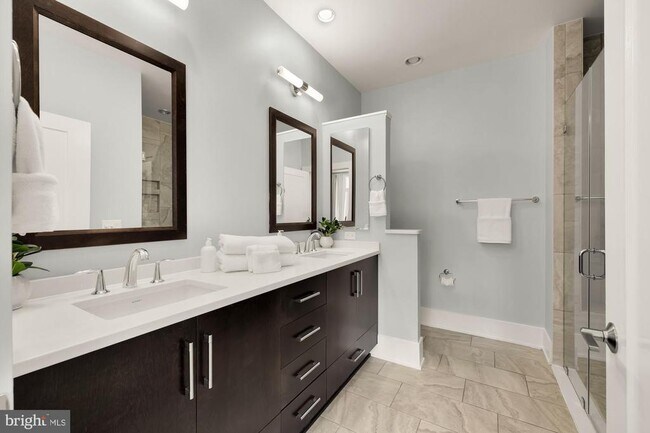 Building Photo - 153 Winsome Cir