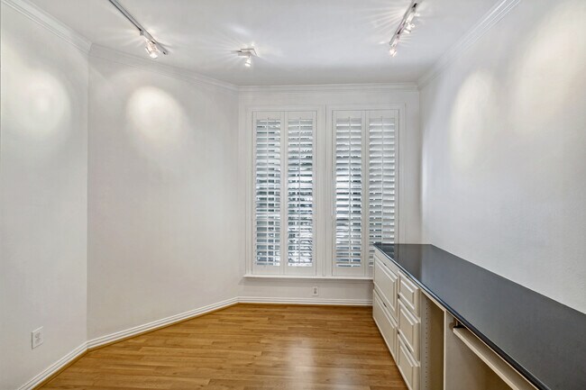 Building Photo - 4309 Tomberra Way