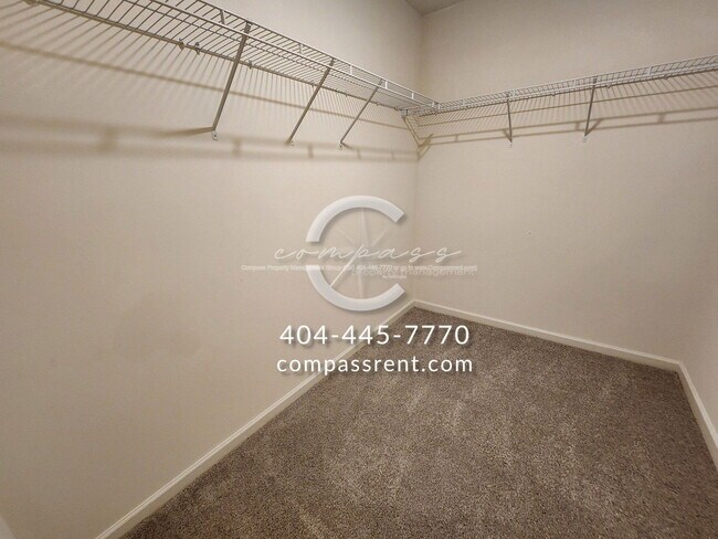 Building Photo - 2349 Camden Oak Way