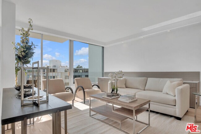 Building Photo - 17350 Sunset Blvd