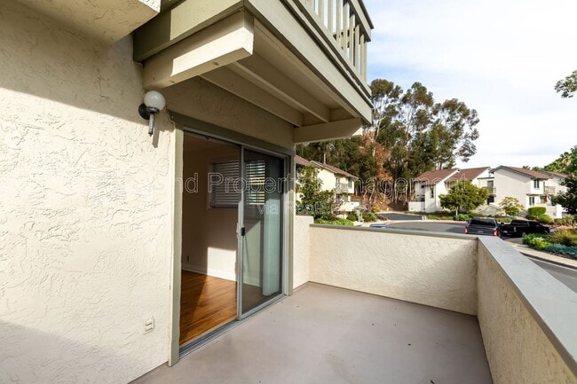 Building Photo - 7056 Park Mesa Way