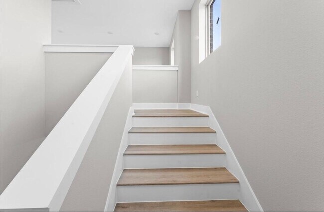 Building Photo - 2606 Liguria Ln