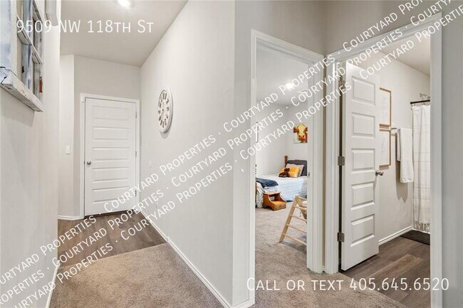 Building Photo - 9509 NW 118th St