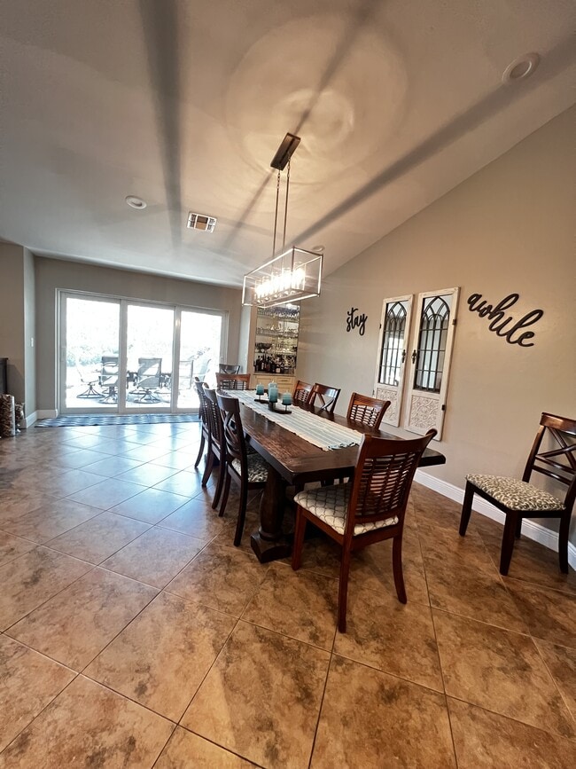 Building Photo - 9421 Old Hickory Cir