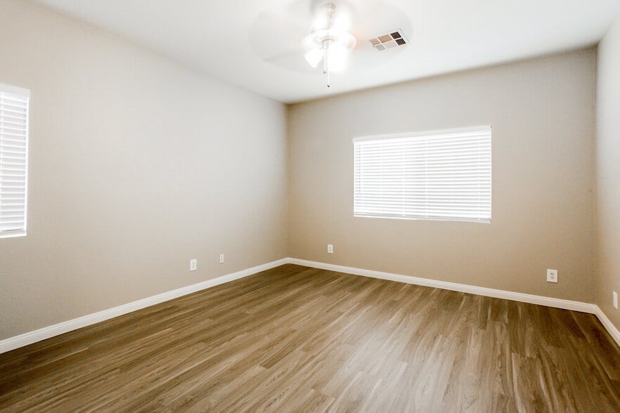 Building Photo - 6813 Tartarus St