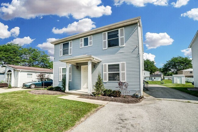 Building Photo - 3704 Willow Run Dr