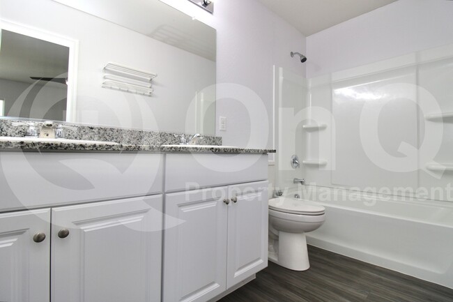 Building Photo - 286 E Bobcat Pl