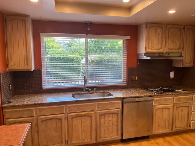 Building Photo - Beautiful East Foothills San Jose Home with Spacious Layout, Large Lot & Prime Location!