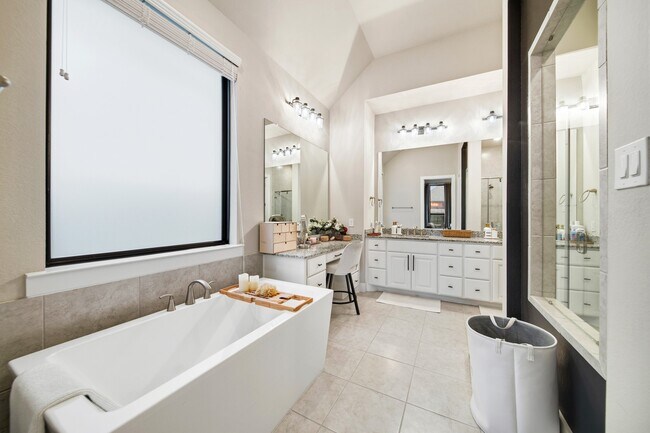 Building Photo - 8902 Iron Forge Rd