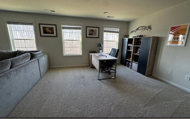 Building Photo - 4667 Thatcher Woods Dr