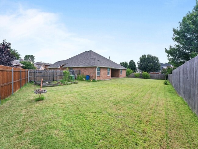 Building Photo - 9204 Lockhart Dr