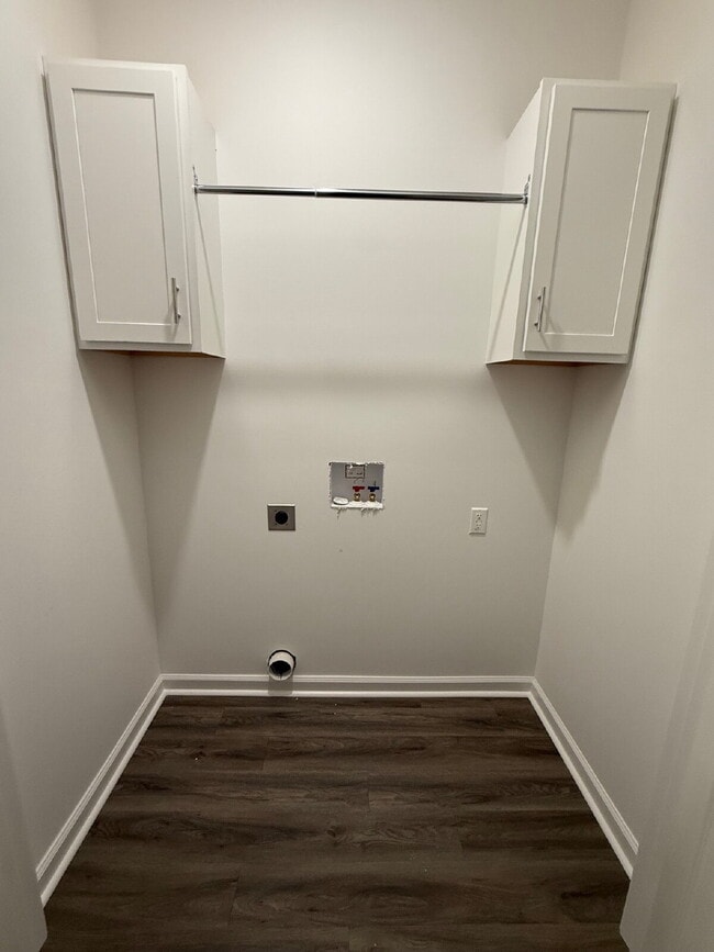 Building Photo - 3017 Olivia Ct